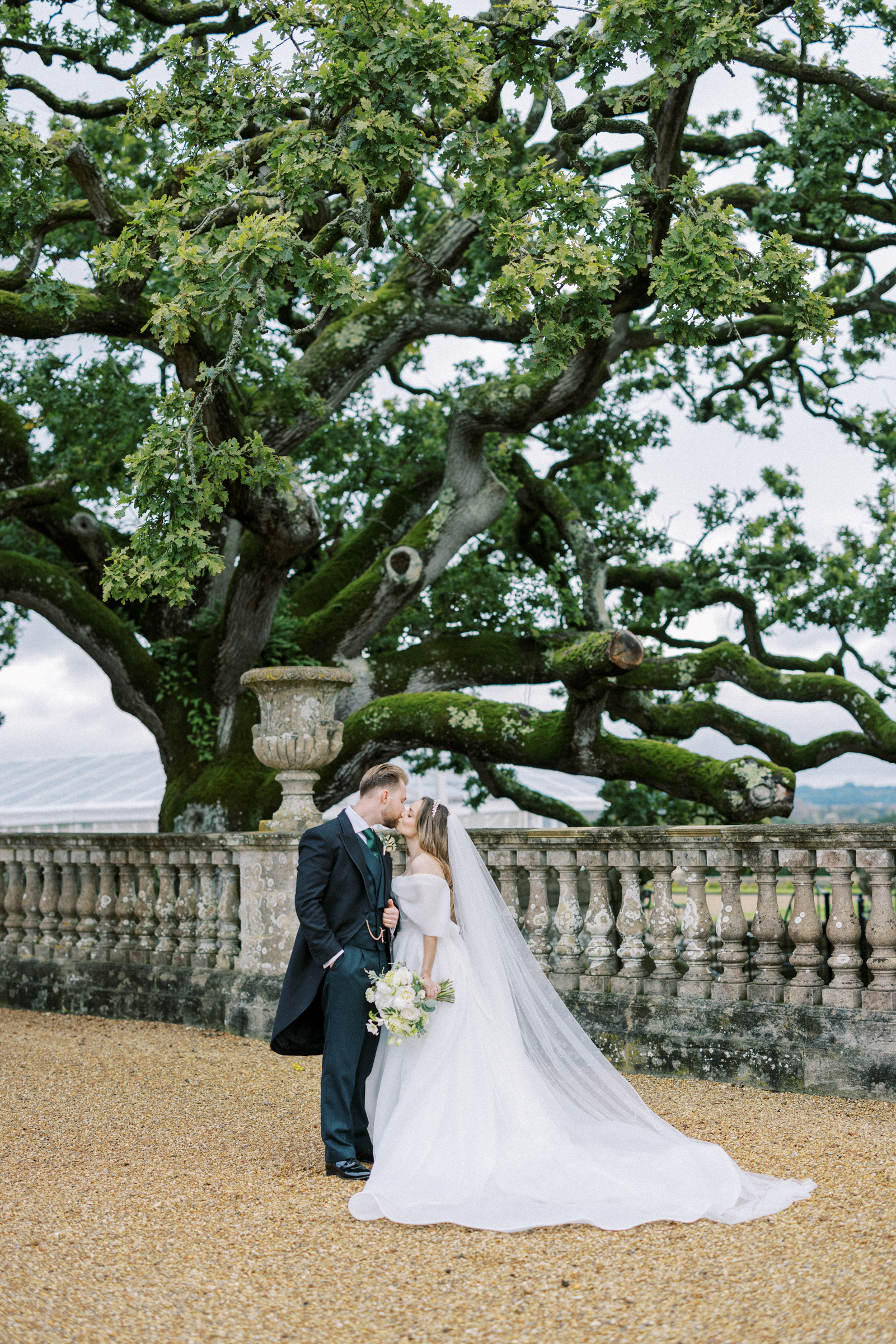 Romantic wedding photography at Somerley House