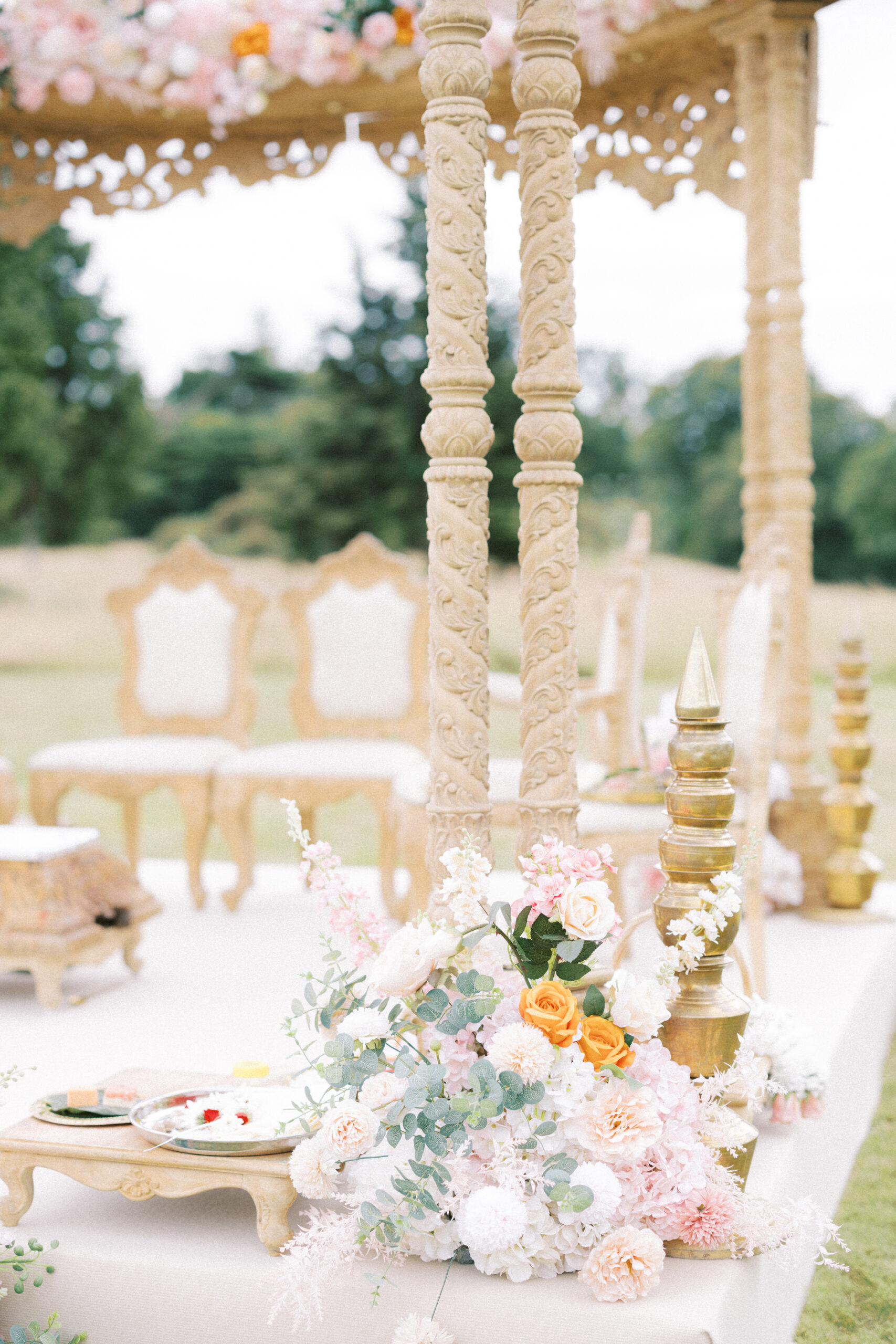 Pretty Indian mandap at Hedsor House