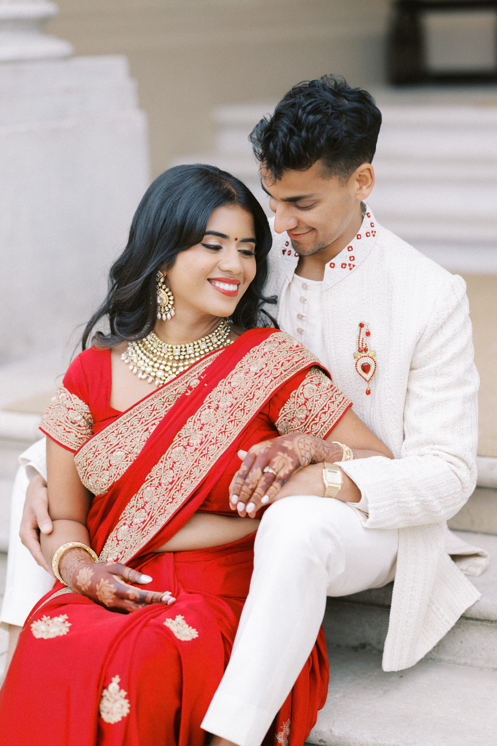 Beautiful and natural couple portraits on the steps of Hedsor House