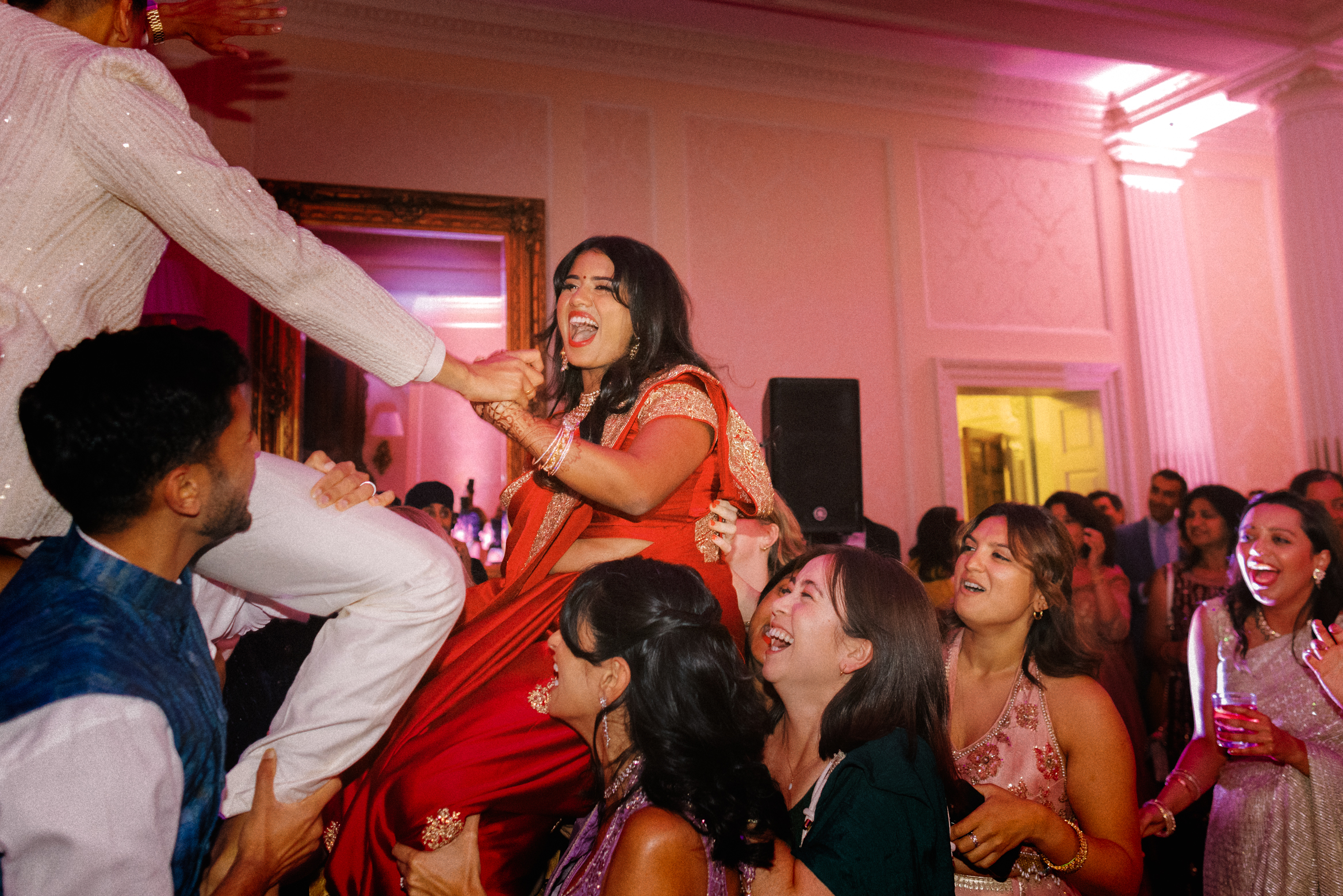 Indian wedding photography at Hedsor House