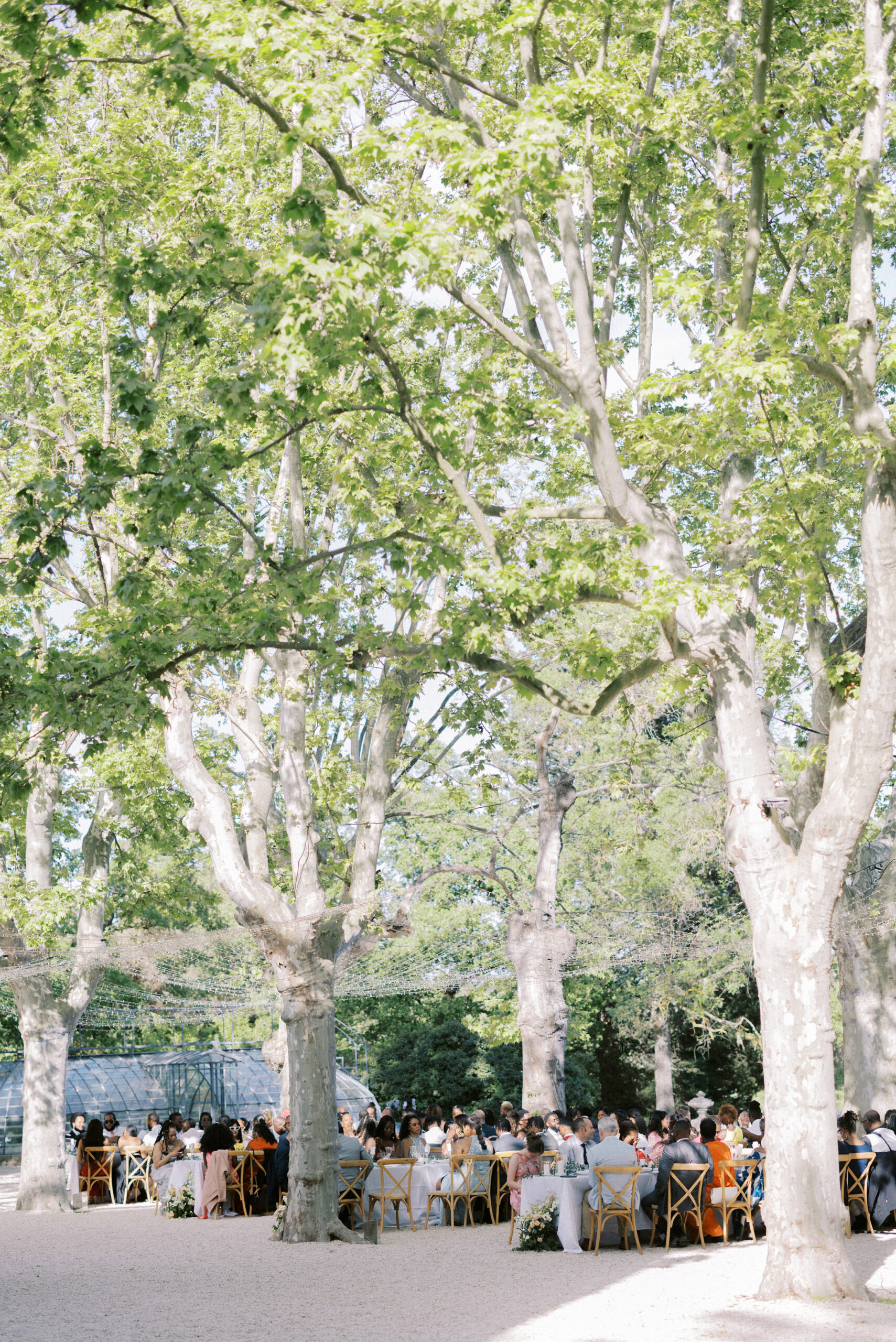 Outside wedding breakfast at French chateau wedding venue