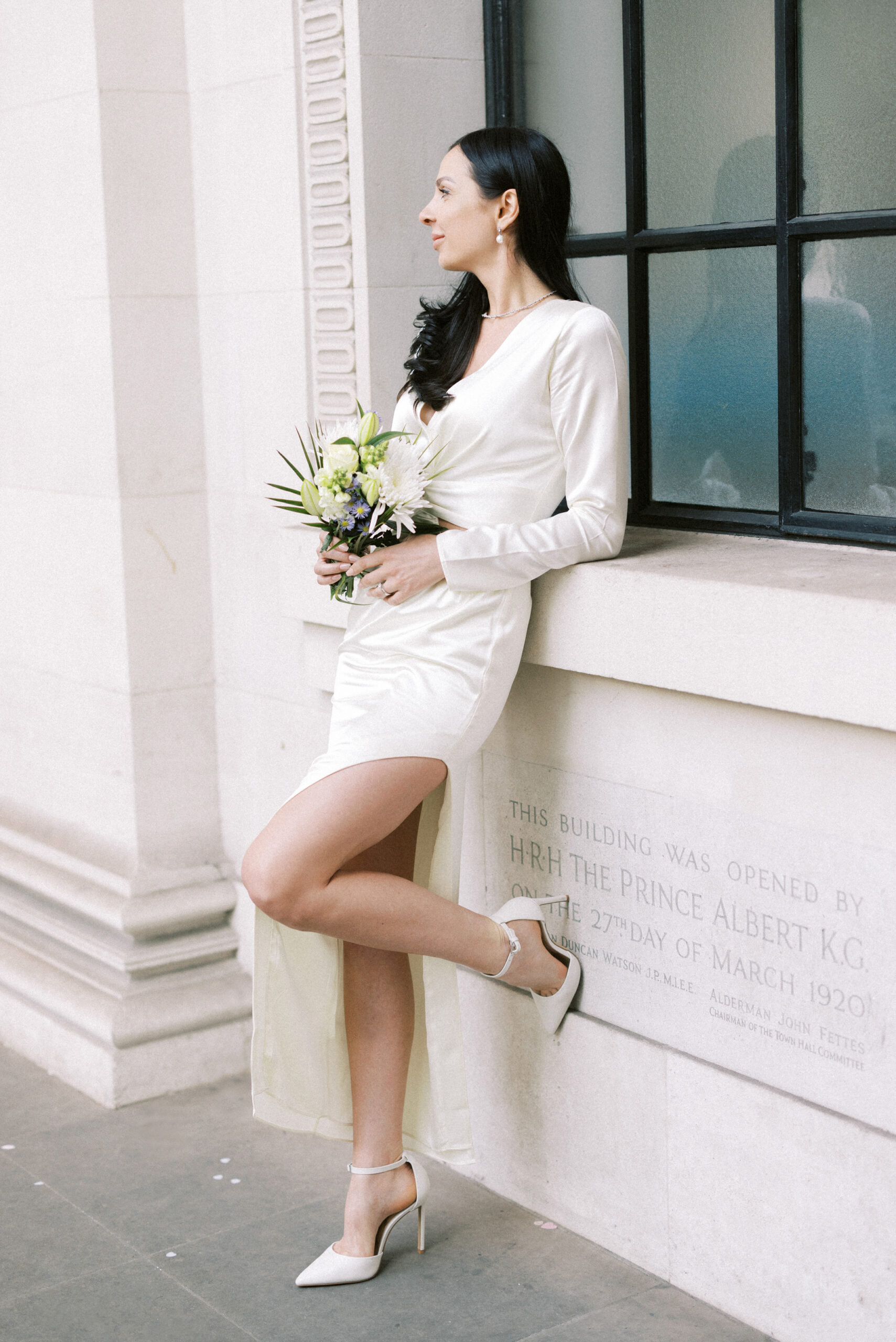 Bride portraits outside Old Marylebone Town Hall in London